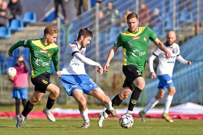 Betclic 2. Liga: Hutnik Kraków - GKS Jastrzębie 1-0 [SKRÓT MECZU]